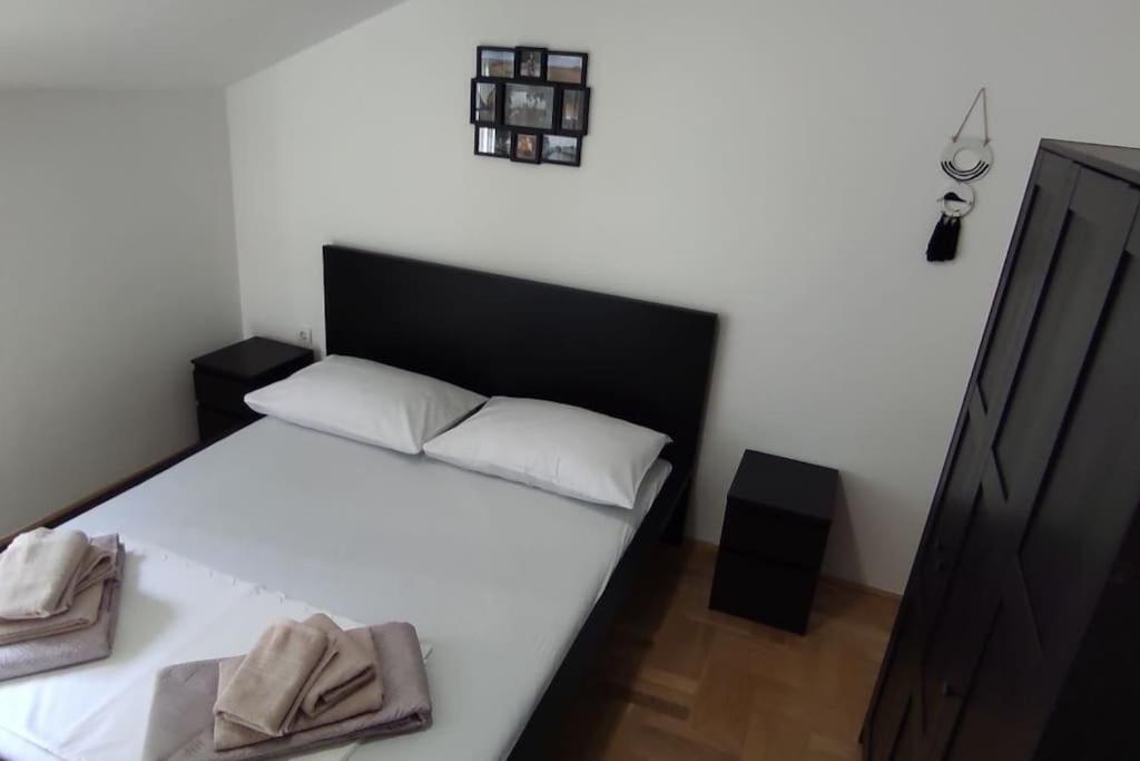 Luxury City Centre Apartment With Stunning View Omiš Eksteriør bilde