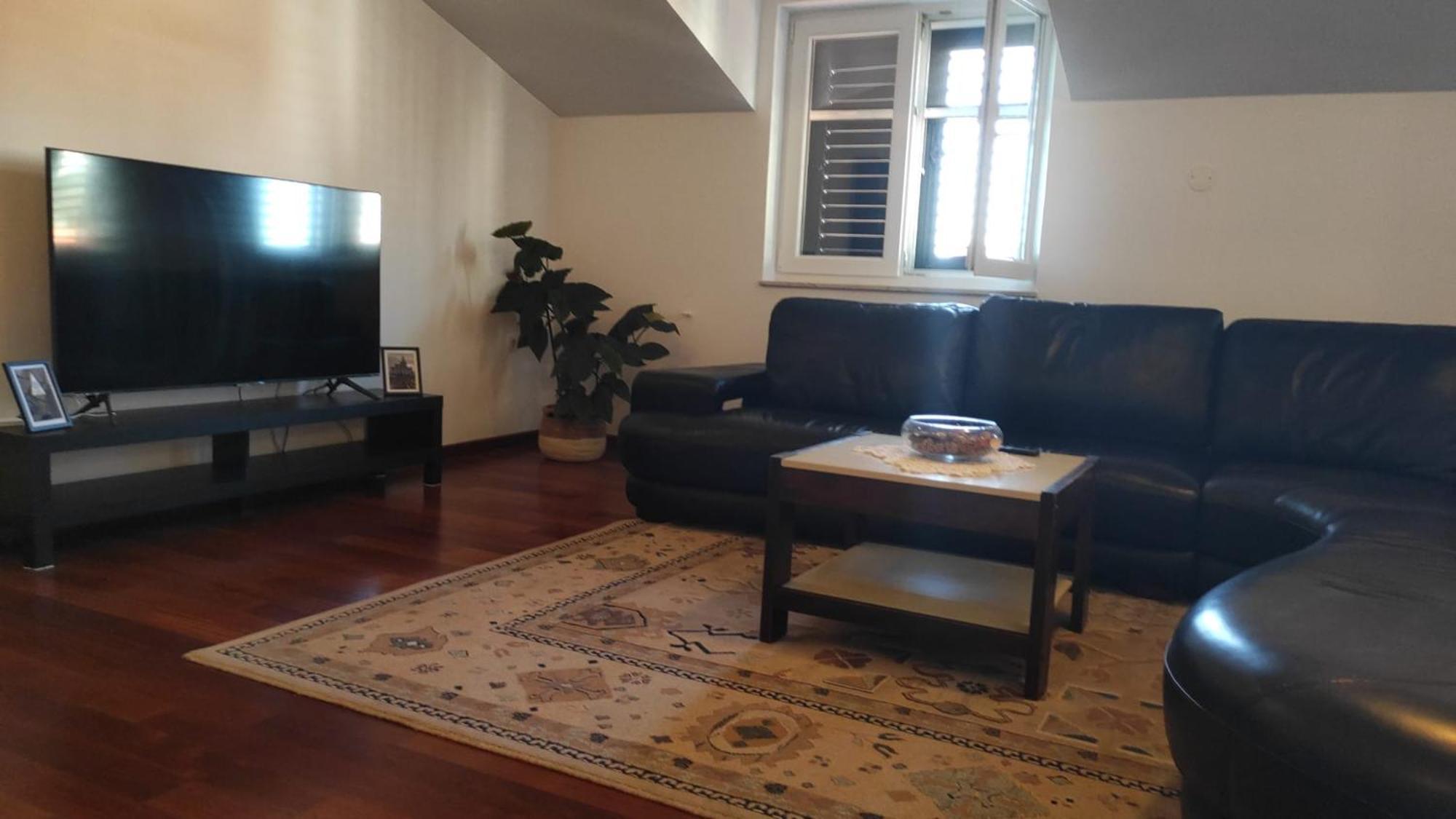 Luxury City Centre Apartment With Stunning View Omiš Eksteriør bilde