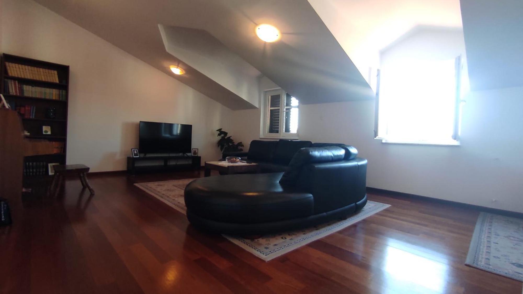 Luxury City Centre Apartment With Stunning View Omiš Eksteriør bilde