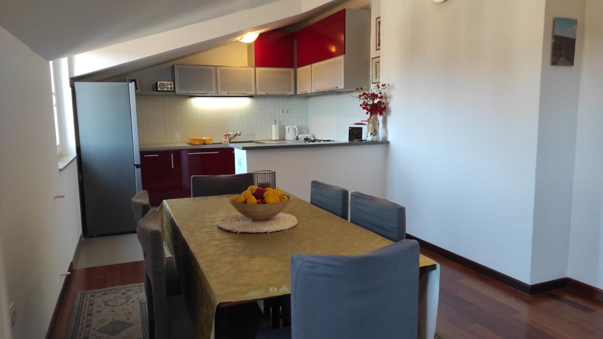 Luxury City Centre Apartment With Stunning View Omiš Eksteriør bilde